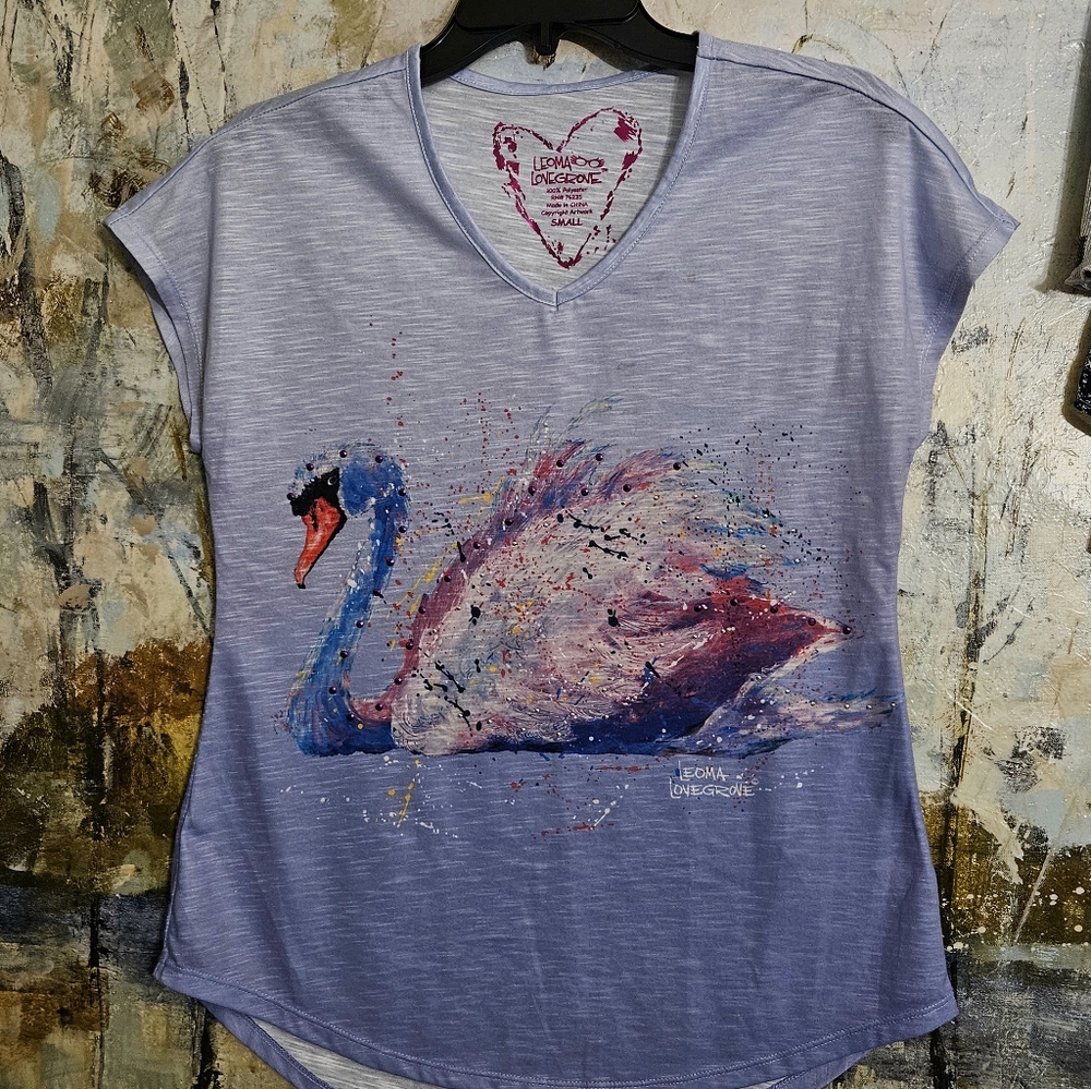 Leoma Lovegrove Wearable Art Swan V-neck Graphic T-shirt W's Sz S Purple/Blue